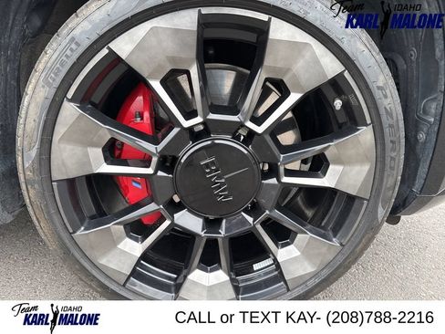 Used 2023 BMW XM AWD/4WD image 16