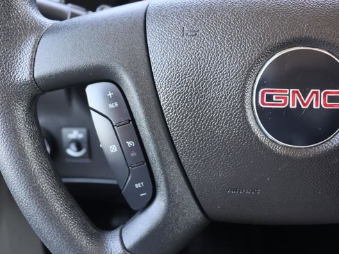 Used 2023 GMC Savana 2500 w/ Driver Convenience Package image 26