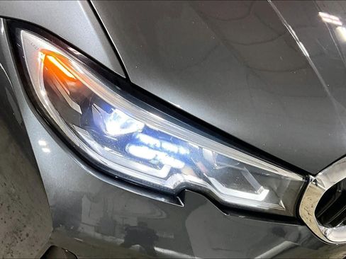 Used 2021 BMW 330i xDrive Sedan w/ Premium Package AWD/4WD image 27