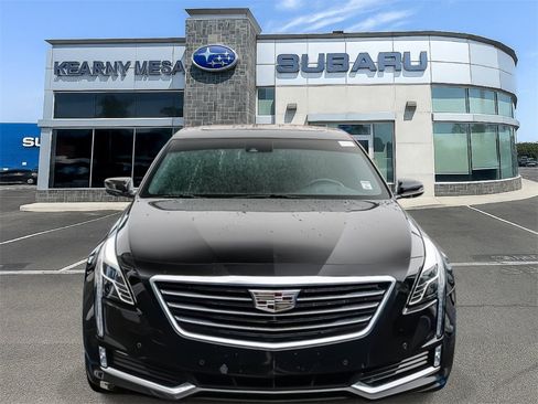 Used 2017 Cadillac CT6 Premium Luxury image 2