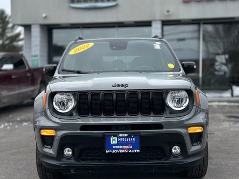 Used 2022 Jeep Renegade Altitude w/ Convenience Group image 9
