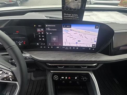 Used 2025 Audi Q5 Prestige image 9