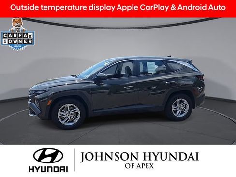 Used 2025 Hyundai Tucson SE FWD image 4