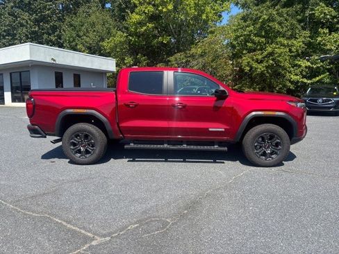 Used 2025 GMC Canyon Elevation w/ Convenience Package RWD image 8