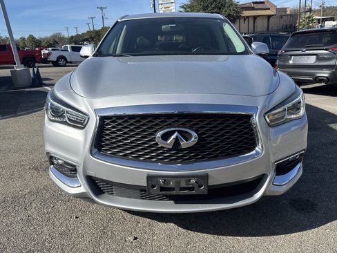Used 2018 INFINITI QX60 image 8