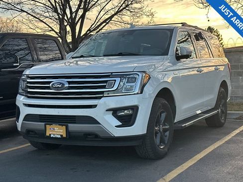 Used 2021 Ford Expedition XLT image 1