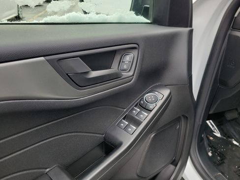 Used 2025 Ford Escape Active image 18