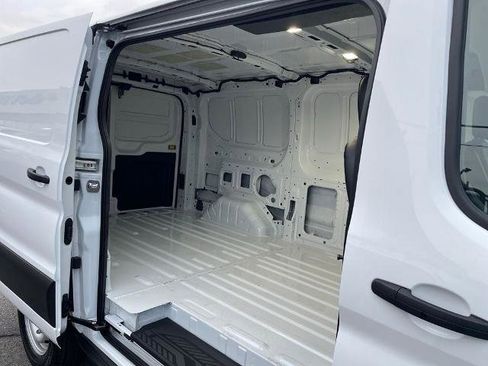 New 2026 Ford Transit 250 Low Roof RWD image 9