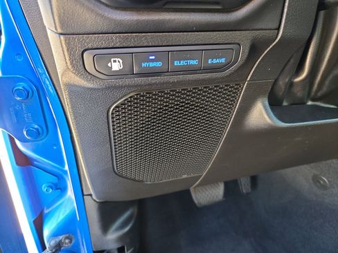 Used 2024 Jeep Wrangler Unlimited Sahara AWD/4WD image 14