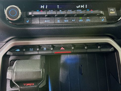 Used 2022 Toyota Tundra SR5 image 23