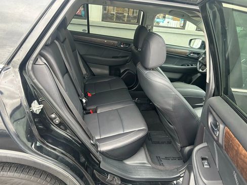 Used 2018 Subaru Outback 2.5i Limited image 28