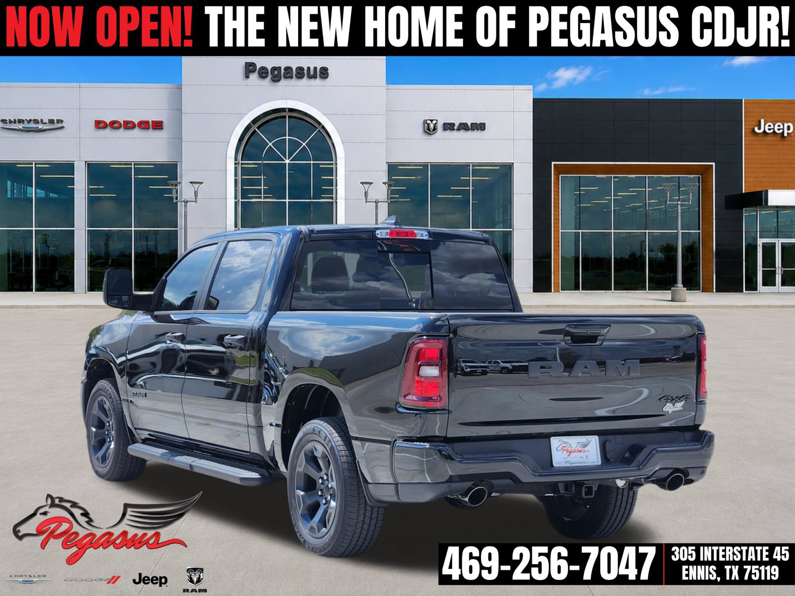New 2026 RAM 1500 Express AWD/4WD image 4