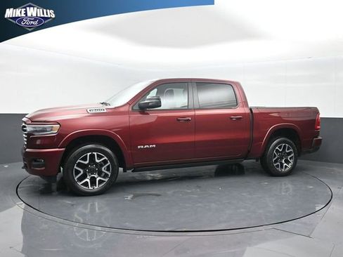 Used 2025 RAM 1500 Laramie w/ Laramie Southwest Edition AWD/4WD image 4