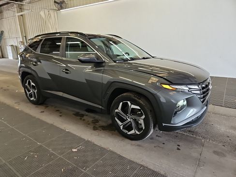 Used 2022 Hyundai Tucson SEL AWD/4WD image 2