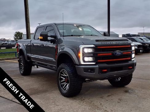 Used 2023 Ford F250 Lariat w/ Lariat Ultimate Package AWD/4WD image 7
