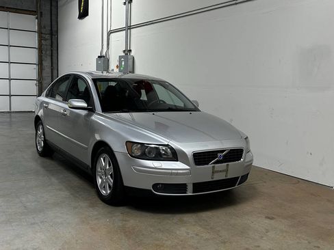 Used 2005 Volvo S40 T5 FWD image 6