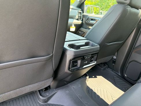 New 2026 GMC Sierra 1500 AT4 w/ AT4 Premium Package AWD/4WD image 23