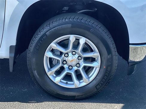 New 2026 Chevrolet Silverado 1500 LT image 37