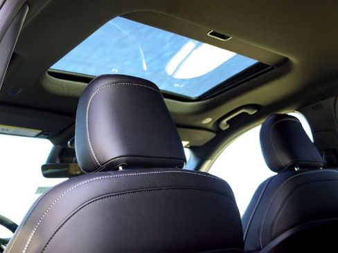 New 2025 Jeep Grand Cherokee L Altitude image 34