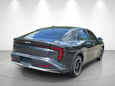 Used 2025 Kia K4 EX FWD image 5
