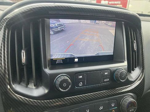 Used 2022 Chevrolet Colorado Z71 image 21