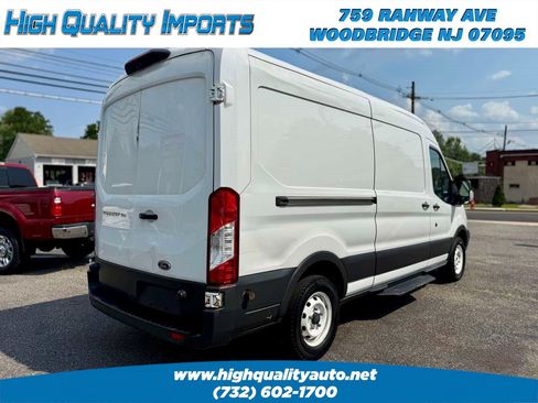 Used 2018 Ford Transit 150 148 Medium Roof RWD image 7