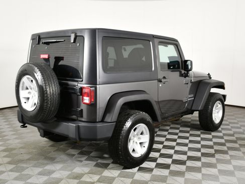 Used 2014 Jeep Wrangler Sport image 6