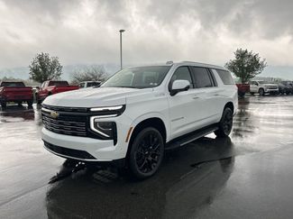 New 2026 Chevrolet Suburban High Country w/ Sun And Tow Package AWD/4WD video 3
