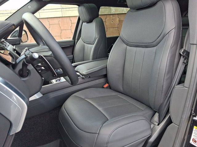 Used 2025 Land Rover Range Rover Long Wheelbase SE AWD/4WD image 14
