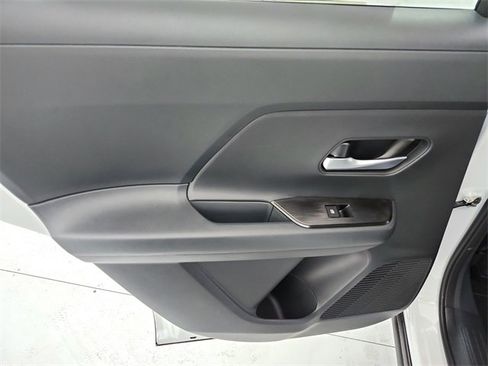 New 2026 Nissan Kicks SV w/ SV Premium Package image 39