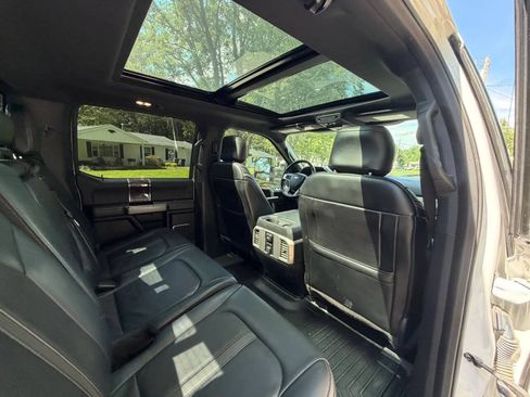 Used 2017 Ford F250 Platinum w/ Platinum Ultimate Package AWD/4WD image 26