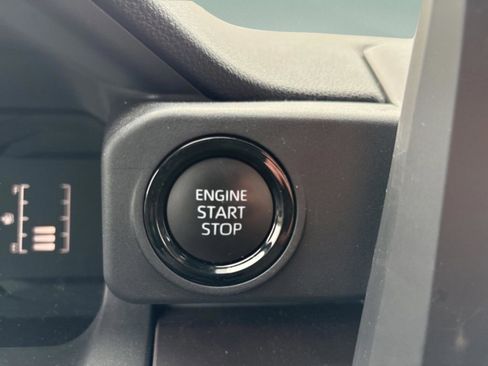 Certified 2024 Toyota Tacoma SR5 image 26