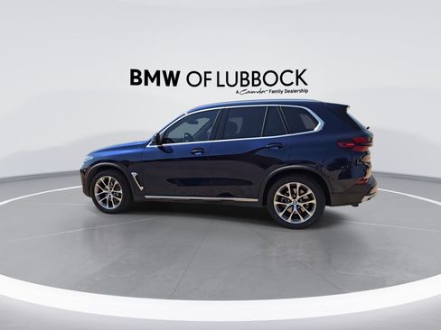 Used 2024 BMW X5 xDrive40i w/ Premium Package AWD/4WD image 6