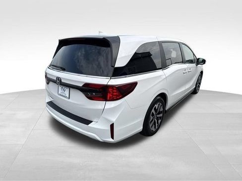 Certified 2025 Honda Odyssey EX-L image 8