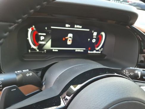 New 2025 Nissan Pathfinder Platinum image 23