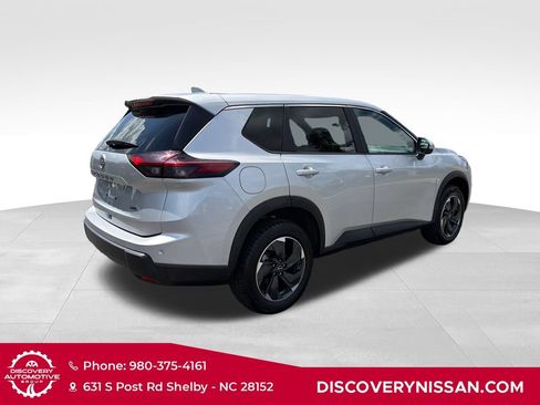 Certified 2025 Nissan Rogue SV AWD/4WD image 6