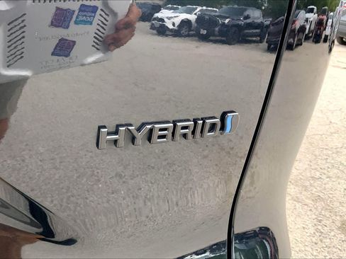 Used 2023 Toyota Corolla Cross S image 10