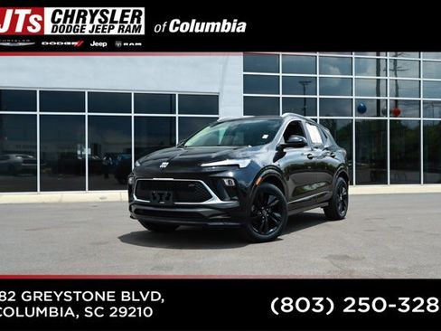 Used 2024 Buick Encore GX Sport Touring AWD/4WD image 1