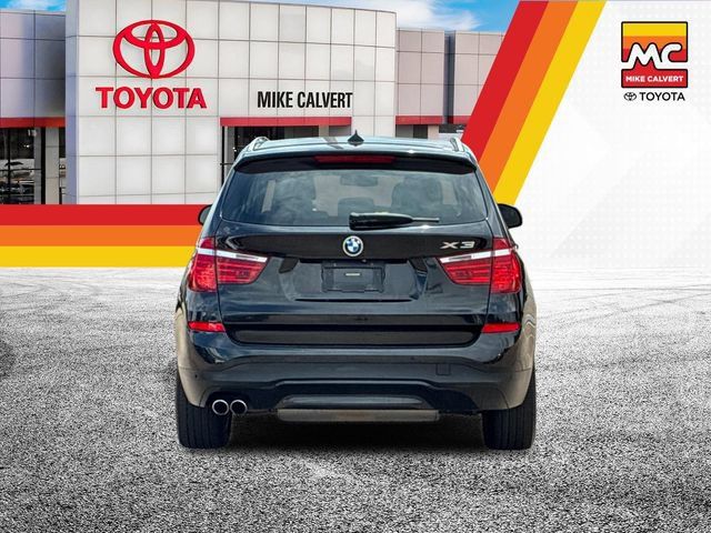 Used 2017 BMW X3 sDrive28i RWD image 4