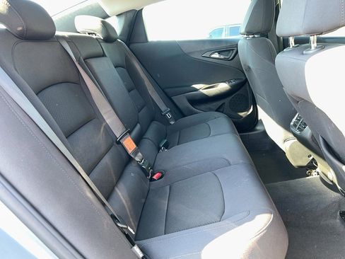 Used 2023 Chevrolet Malibu LT image 29
