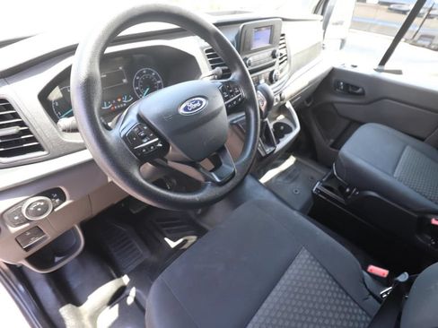 Used 2024 Ford Transit 250 Low Roof w/ Exterior Upgrade Package RWD image 6