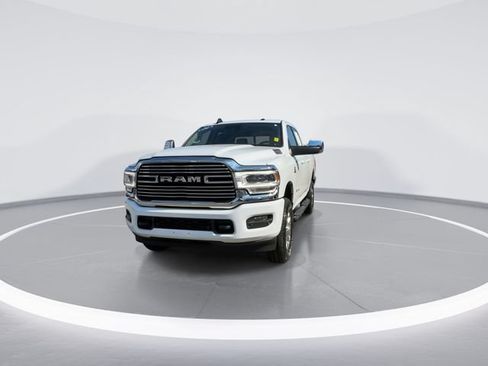 Used 2024 RAM 2500 Laramie w/ Safety Group AWD/4WD image 3