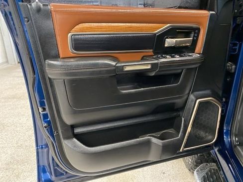 Used 2019 RAM 2500 Limited w/ Cold Weather Group AWD/4WD image 23
