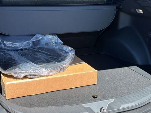 New 2026 Subaru Solterra image 27