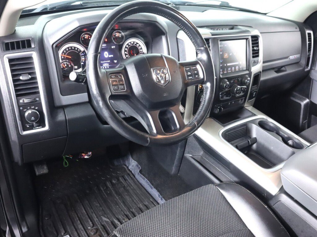 Used 2017 RAM 1500 Lone Star RWD image 9
