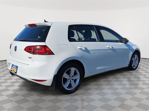Used 2017 Volkswagen Golf Wolfsburg Edition image 5