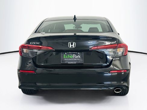Used 2024 Honda Civic Sport image 7