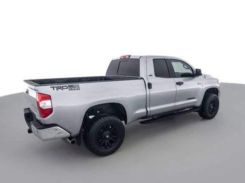 Used 2015 Toyota Tundra SR5 w/ SR5 Upgrade Package RWD image 5
