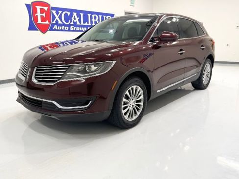 Used 2017 Lincoln MKX Select w/ Select Plus Package image 5