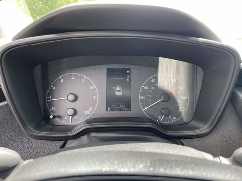 Used 2025 Toyota Corolla LE FWD image 21